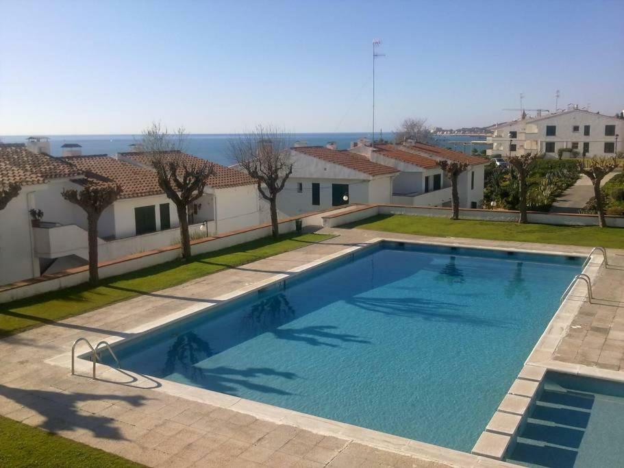 Sitges - Apartamento المظهر الخارجي الصورة